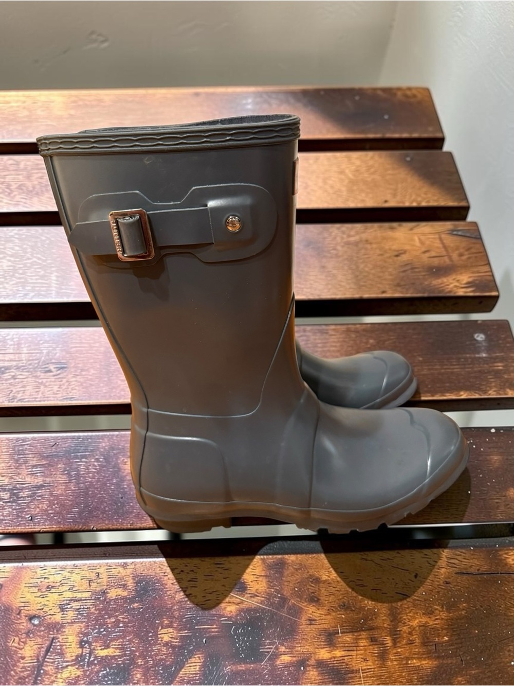 Hunter Gray Mid-Calf Rubber Rain Boots with Side Buckle